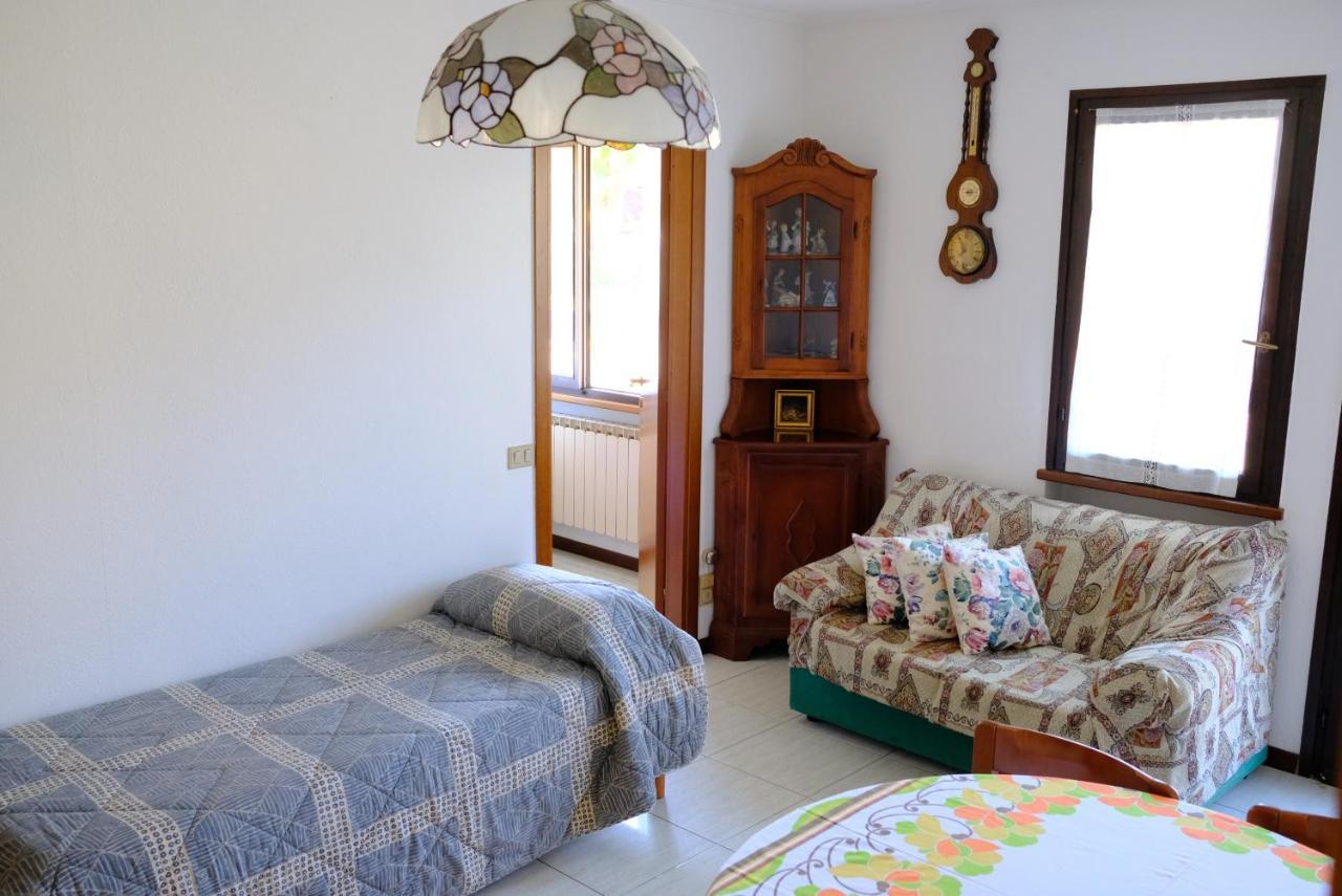 Hotel Il Canneto Porto Ceresio Zewnętrze zdjęcie