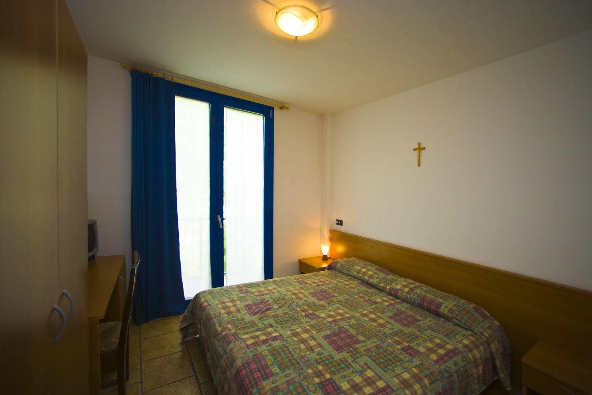 Hotel Il Canneto Porto Ceresio Zewnętrze zdjęcie